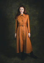 Ladies Large Collared Tweed Coat