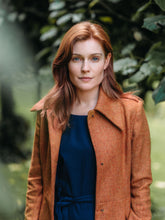 Ladies Large Collared Tweed Coat