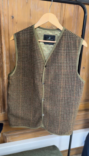 Tweed Gilet