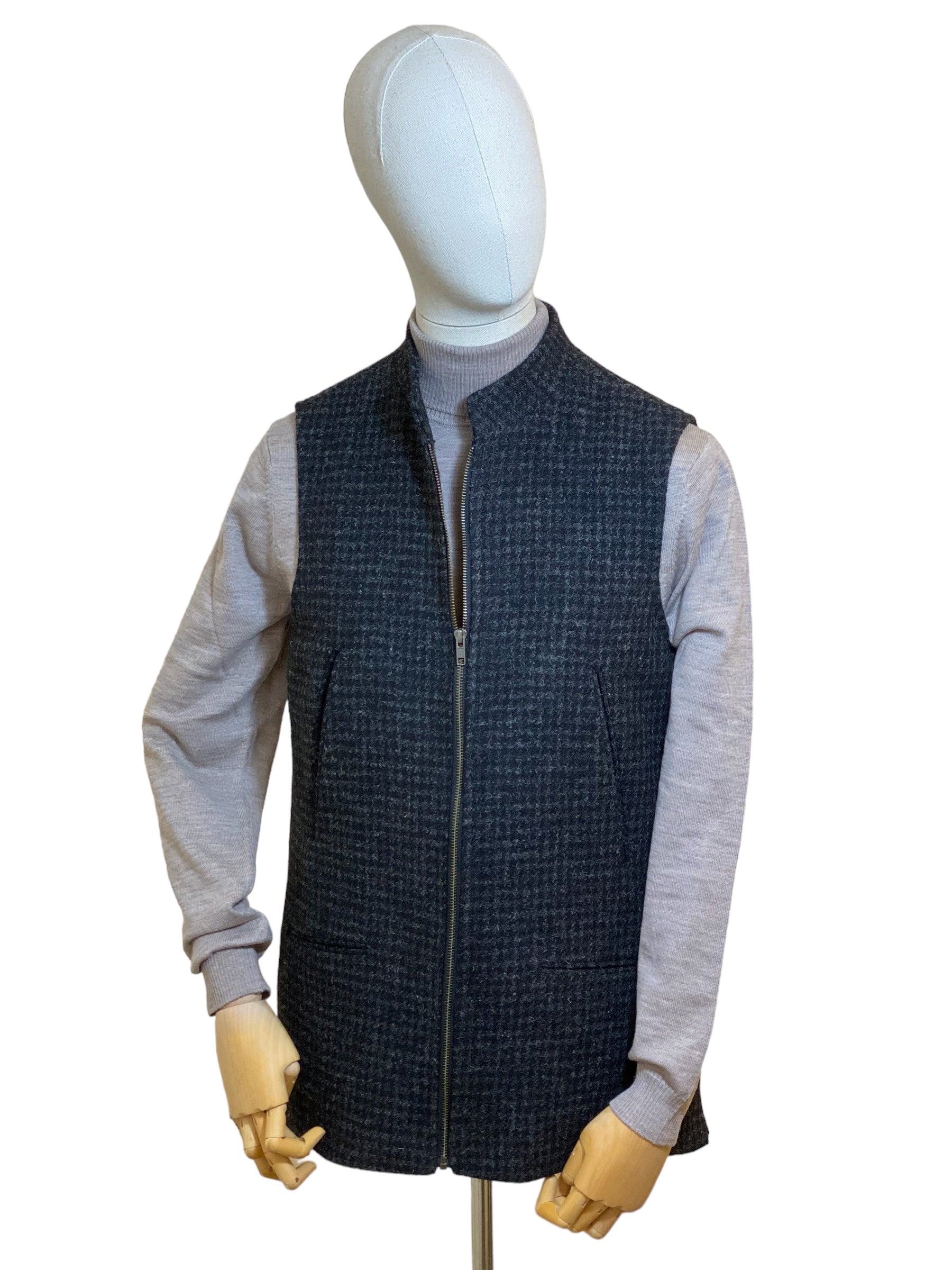 Harris Tweed Zip Fastening Gilet - Large – Barrington Ayre