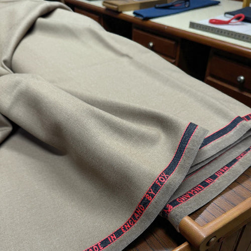 Fox beige twill wool