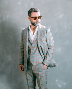Bespoke Tweed Suit 11